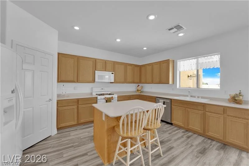 2077 Wildwood Lake, Henderson, NV 89052