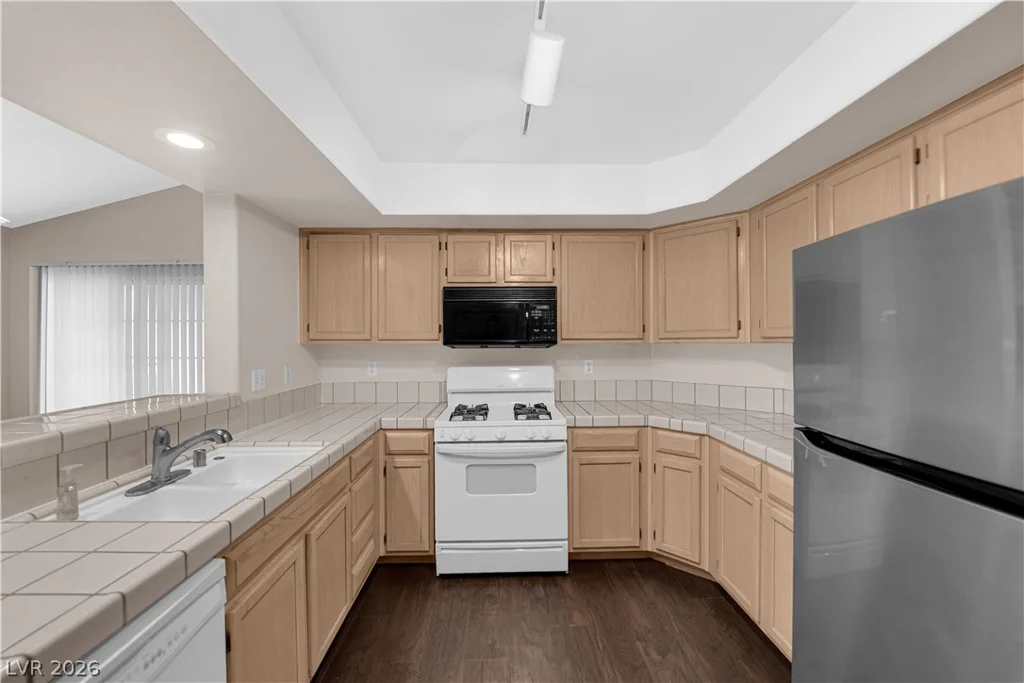 7950 Flamingo, Las Vegas, NV 89147