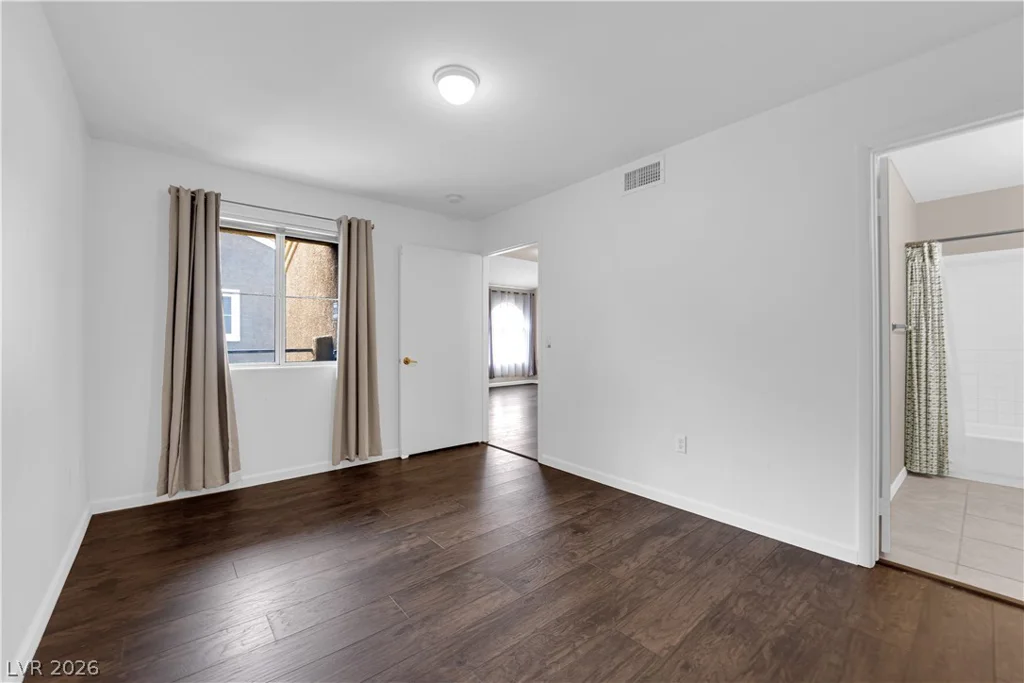 7950 Flamingo, Las Vegas, NV 89147
