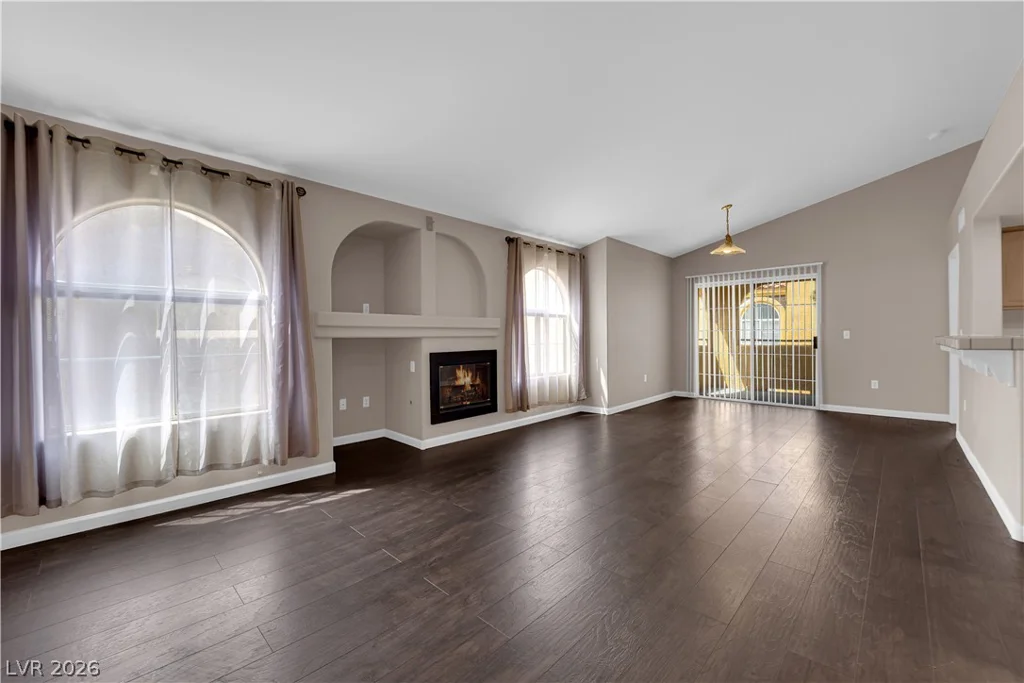 7950 Flamingo, Las Vegas, NV 89147
