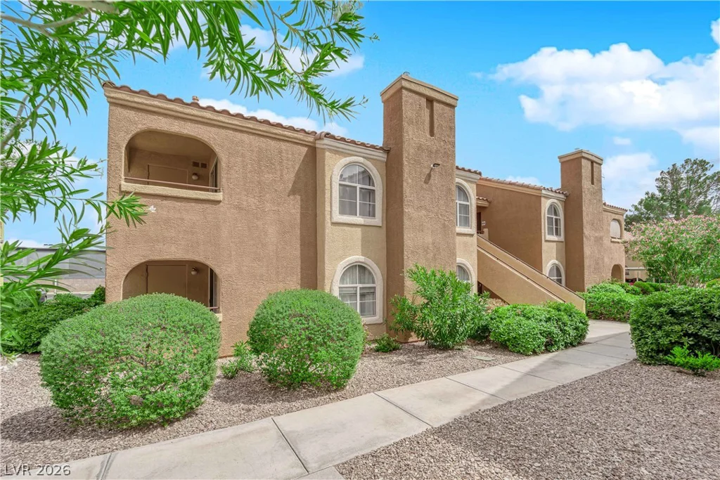 7950 Flamingo, Las Vegas, NV 89147