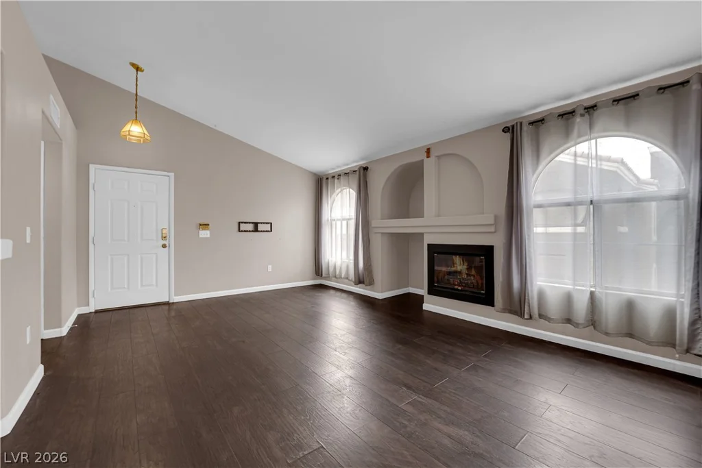 7950 Flamingo, Las Vegas, NV 89147