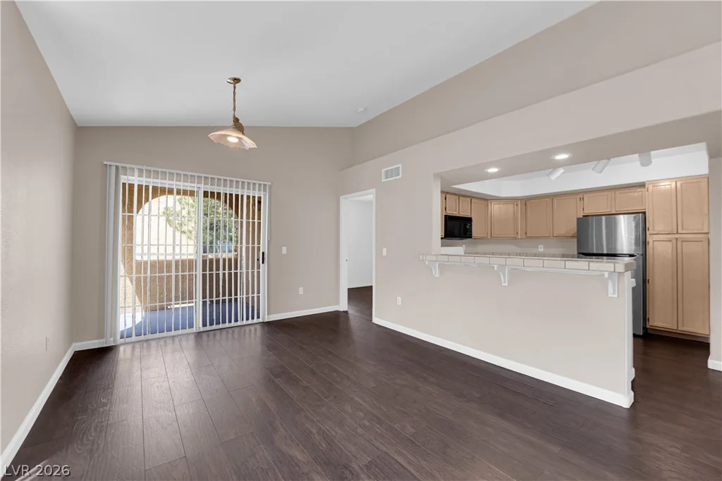 7950 Flamingo, Las Vegas, NV 89147