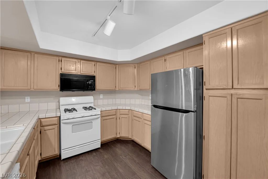 7950 Flamingo, Las Vegas, NV 89147