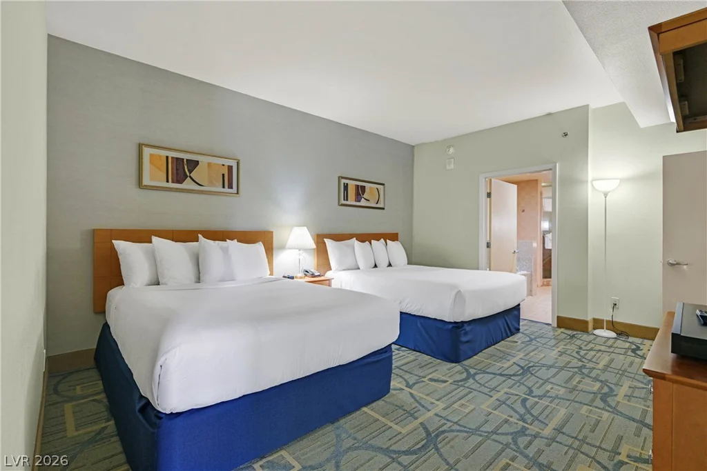 211 Flamingo, Las Vegas, NV 89169