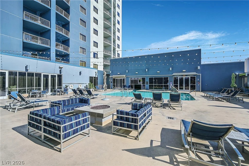211 Flamingo, Las Vegas, NV 89169