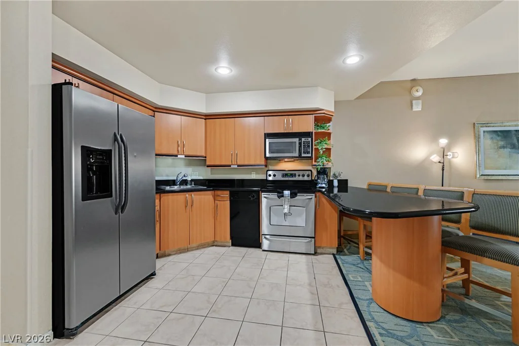 211 Flamingo, Las Vegas, NV 89169