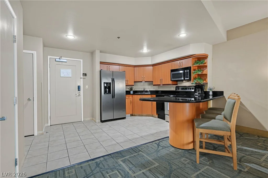 211 Flamingo, Las Vegas, NV 89169