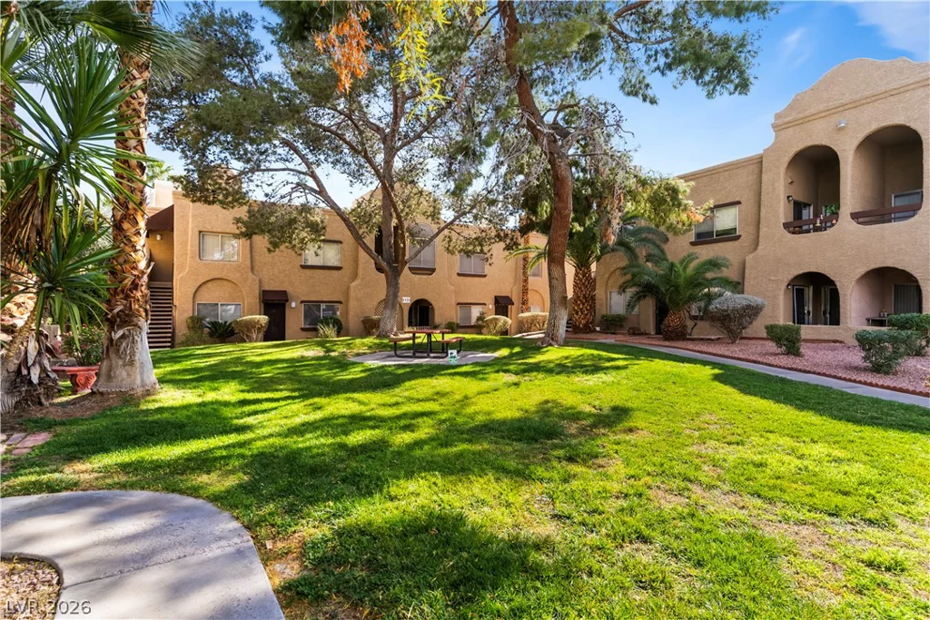 5191 Pioneer, Las Vegas, NV 89146