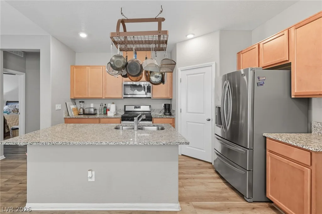 6955 Stone Cactus, North Las Vegas, NV 89086