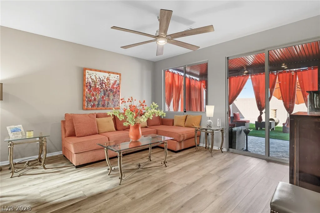 6955 Stone Cactus, North Las Vegas, NV 89086