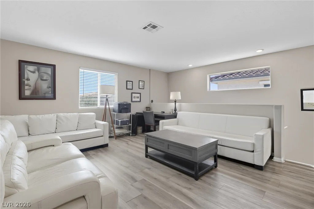 6955 Stone Cactus, North Las Vegas, NV 89086