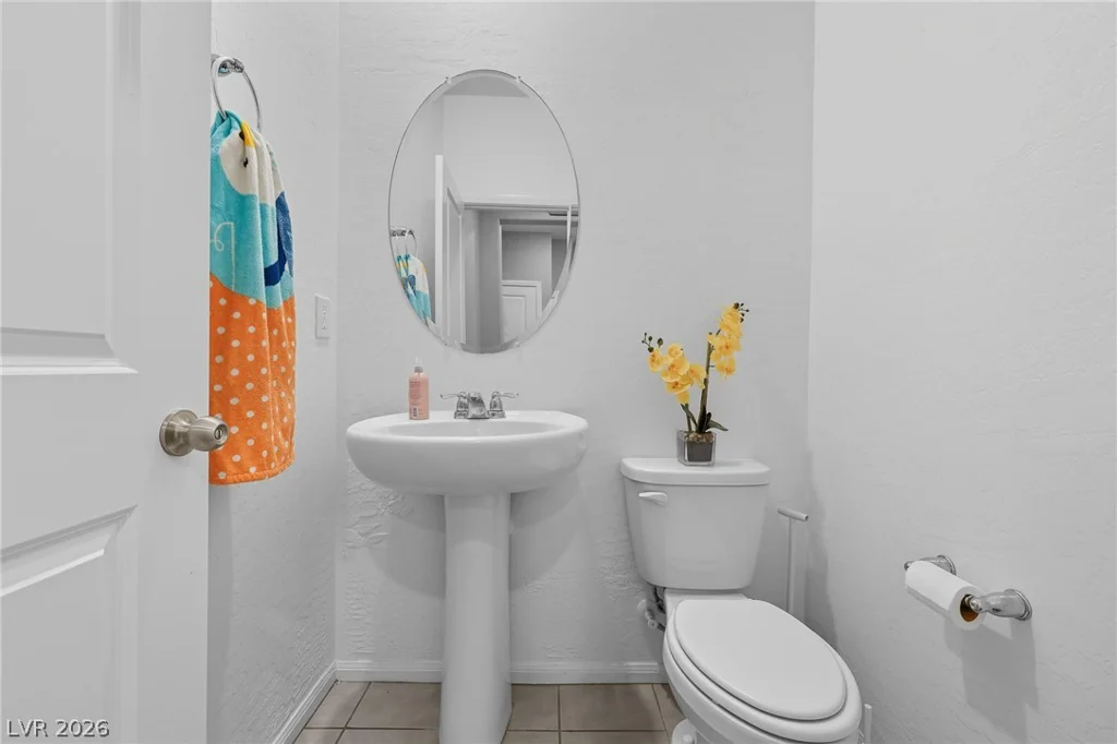 6955 Stone Cactus, North Las Vegas, NV 89086