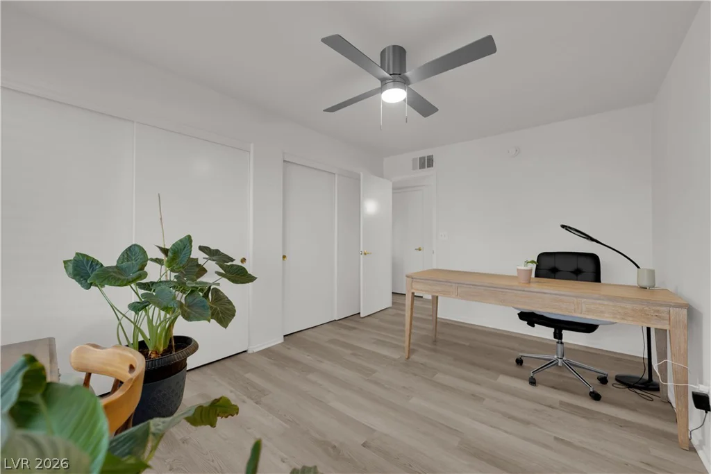 3425 Russell, Las Vegas, NV 89120