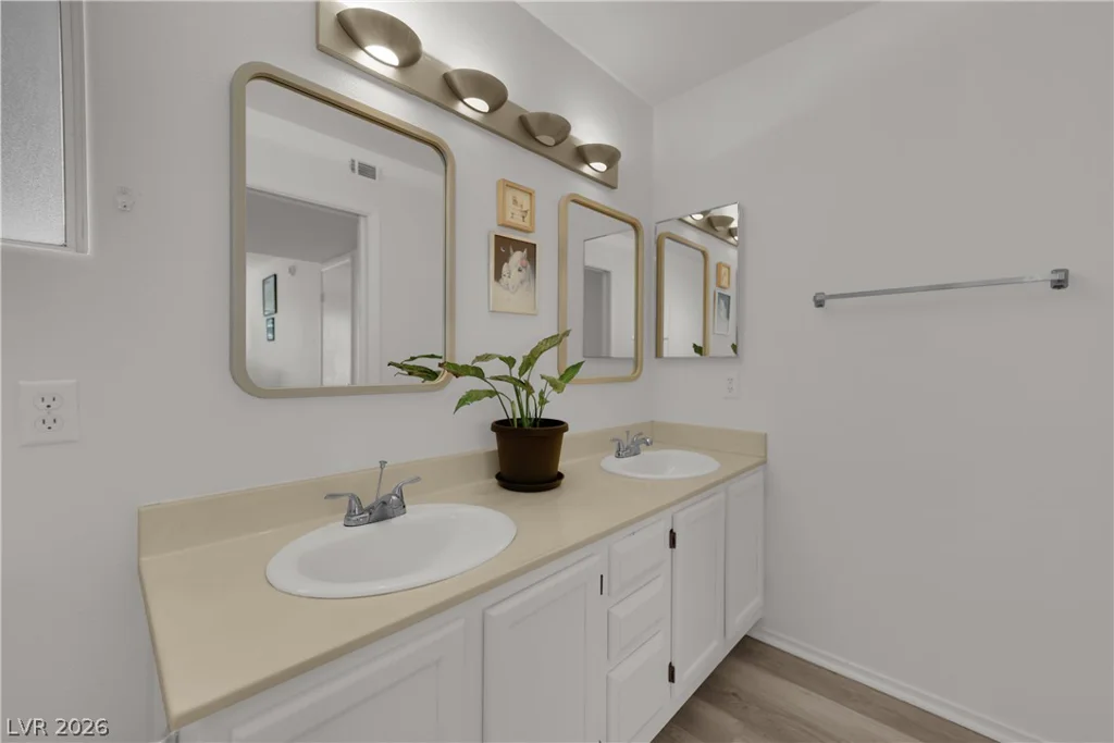 3425 Russell, Las Vegas, NV 89120