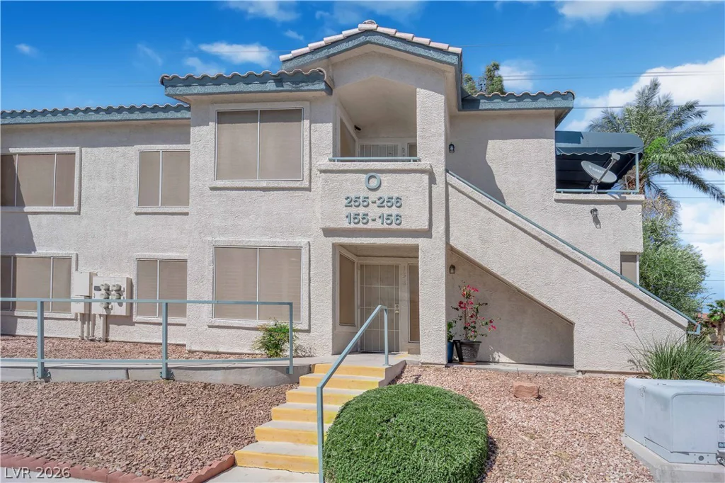 3425 Russell, Las Vegas, NV 89120