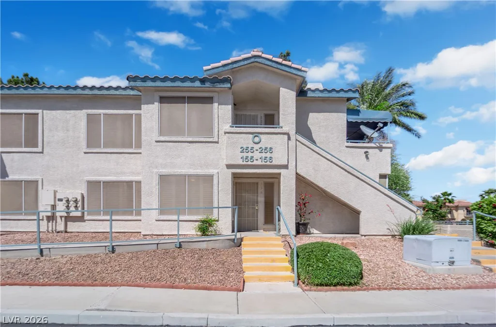 3425 Russell, Las Vegas, NV 89120