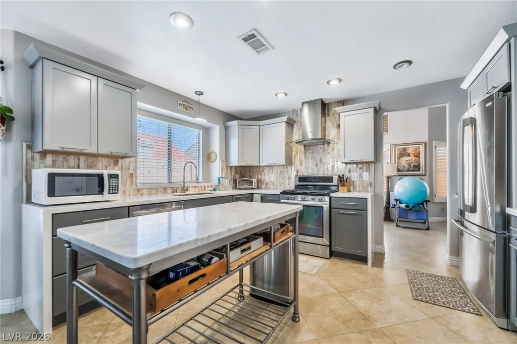 404 Crater, Henderson, NV 89014