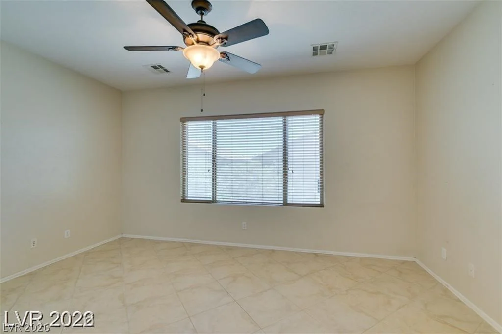5985 Falconer, Las Vegas, NV 89122