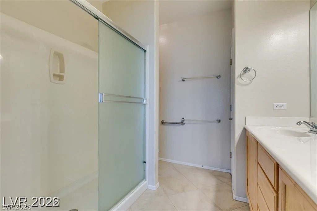 5985 Falconer, Las Vegas, NV 89122