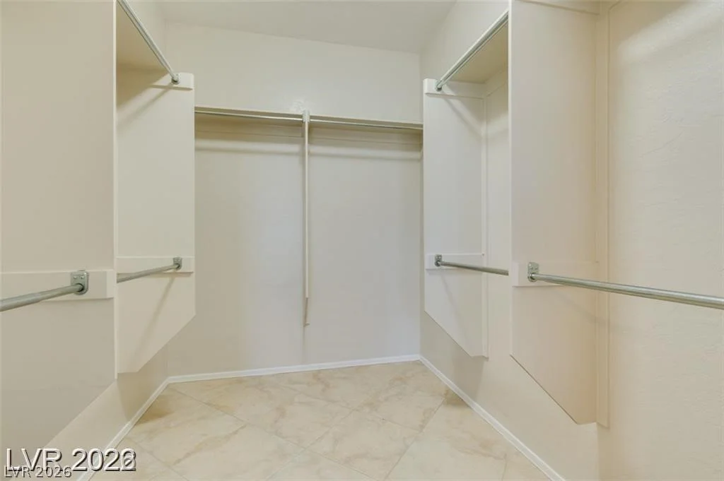 5985 Falconer, Las Vegas, NV 89122