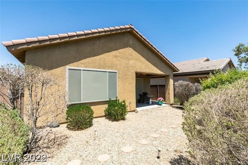 5985 Falconer, Las Vegas, NV 89122