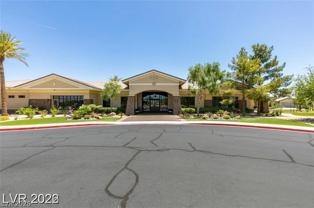 5985 Falconer, Las Vegas, NV 89122