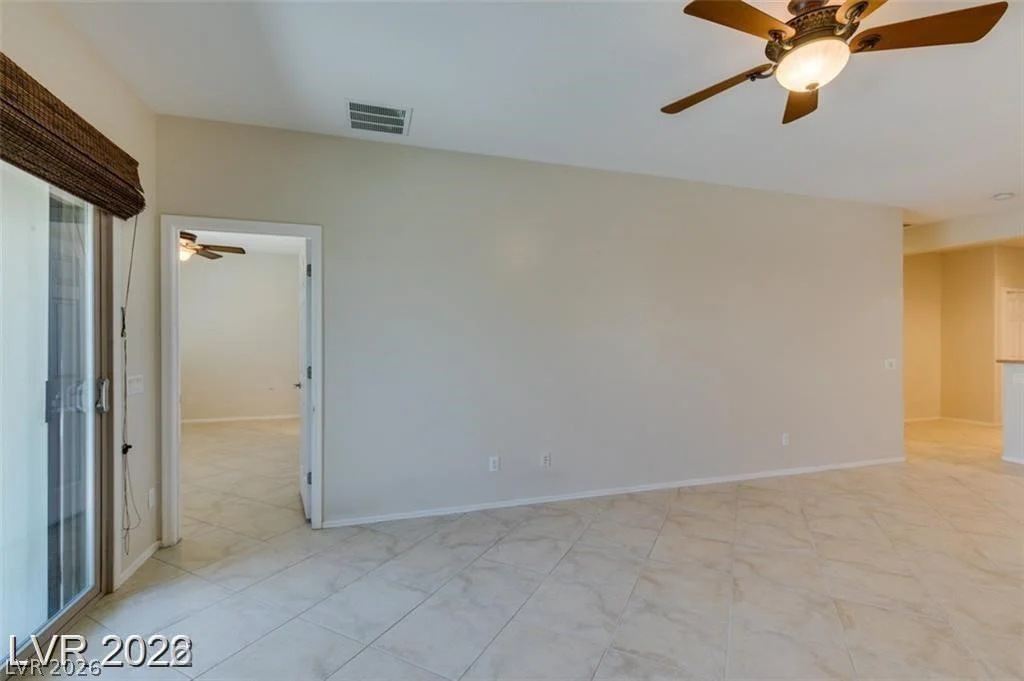 5985 Falconer, Las Vegas, NV 89122