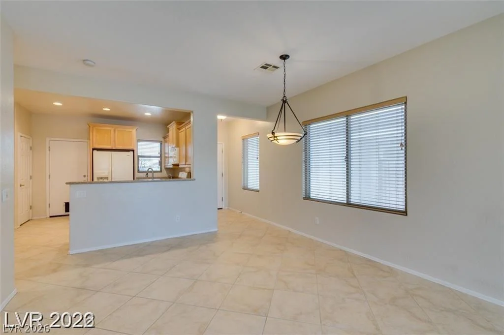 5985 Falconer, Las Vegas, NV 89122