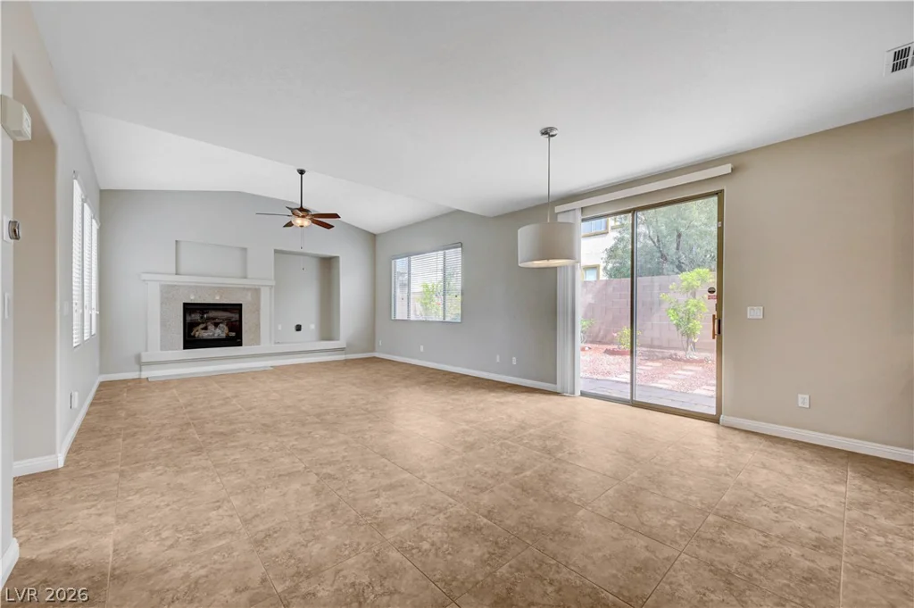 8232 Chimney Bluffs, North Las Vegas, NV 89085