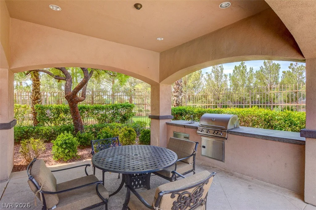8232 Chimney Bluffs, North Las Vegas, NV 89085