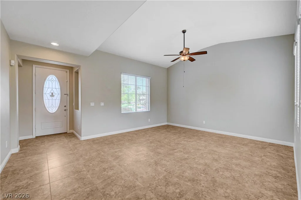 8232 Chimney Bluffs, North Las Vegas, NV 89085