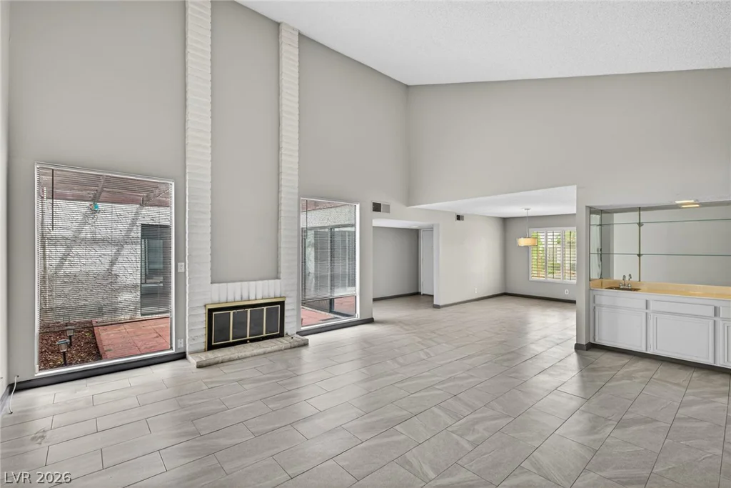 2795 San Martin, Las Vegas, NV 89121