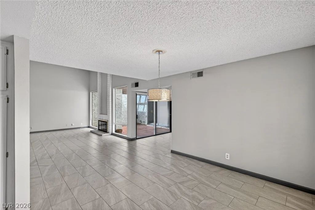 2795 San Martin, Las Vegas, NV 89121