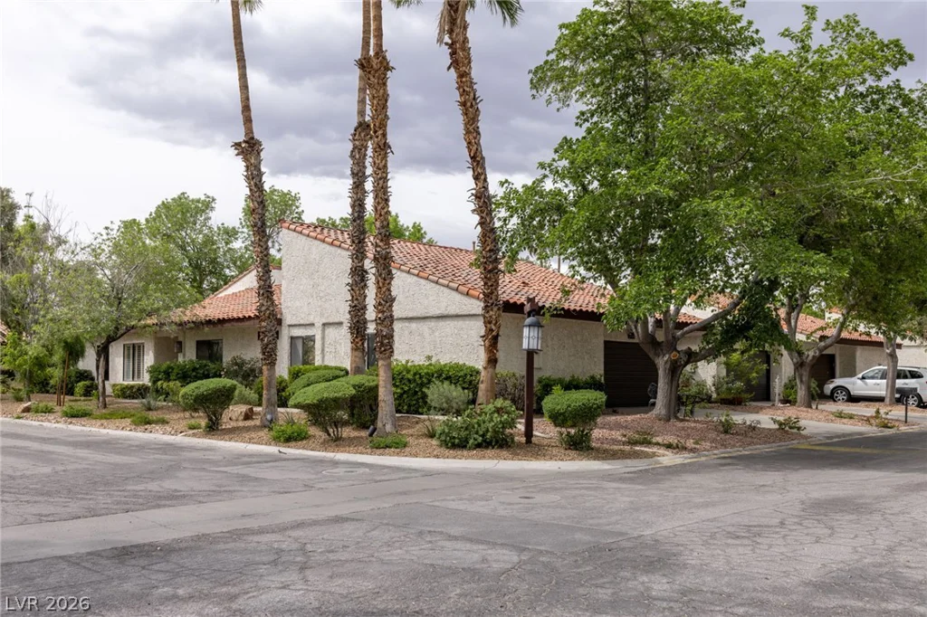 2795 San Martin, Las Vegas, NV 89121