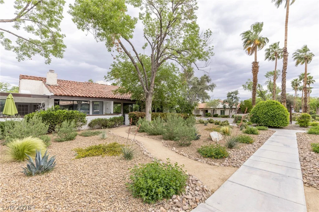 2795 San Martin, Las Vegas, NV 89121