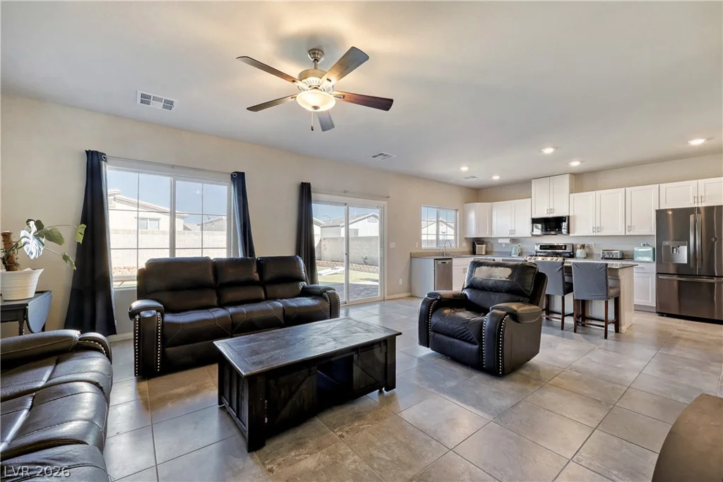 7908 Stone Forest, North Las Vegas, NV 89084