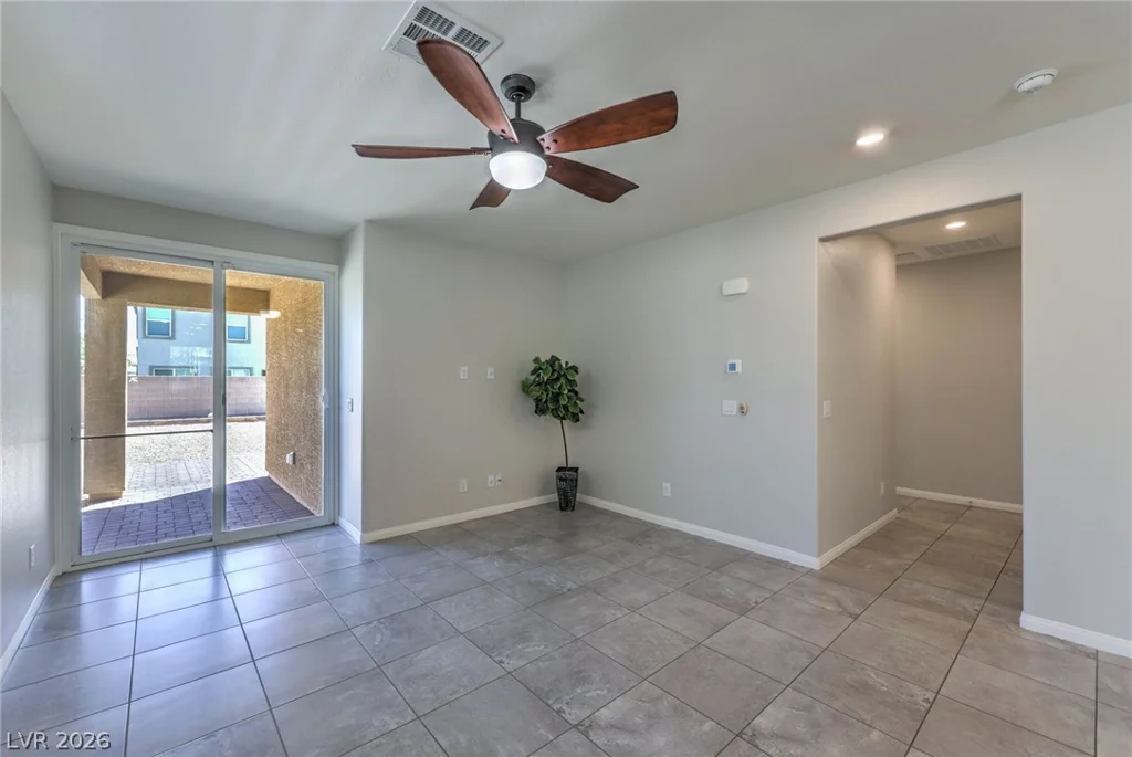 7754 Wishbone Falls, North Las Vegas, NV 89084