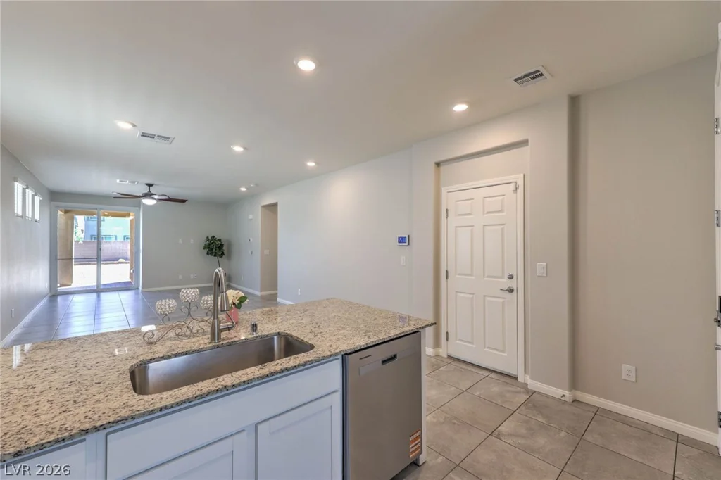 7754 Wishbone Falls, North Las Vegas, NV 89084