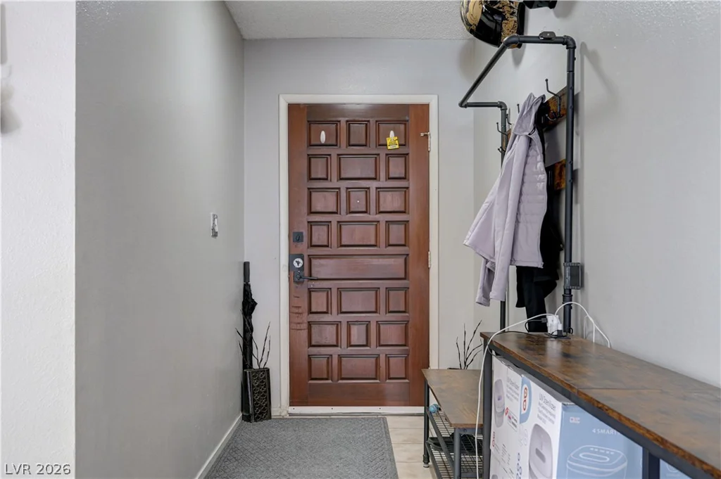 3928 Edgemoor, Las Vegas, NV 89121