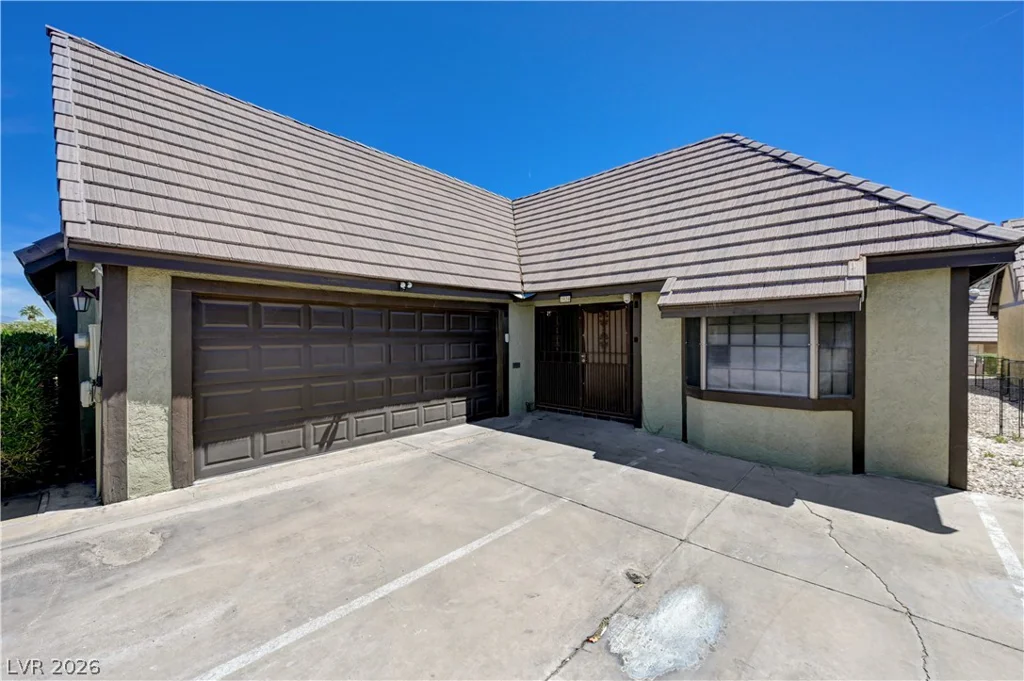 3928 Edgemoor, Las Vegas, NV 89121