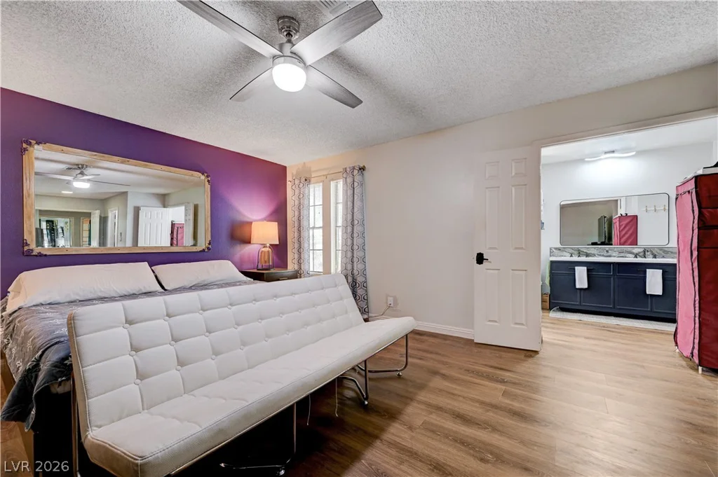 3928 Edgemoor, Las Vegas, NV 89121
