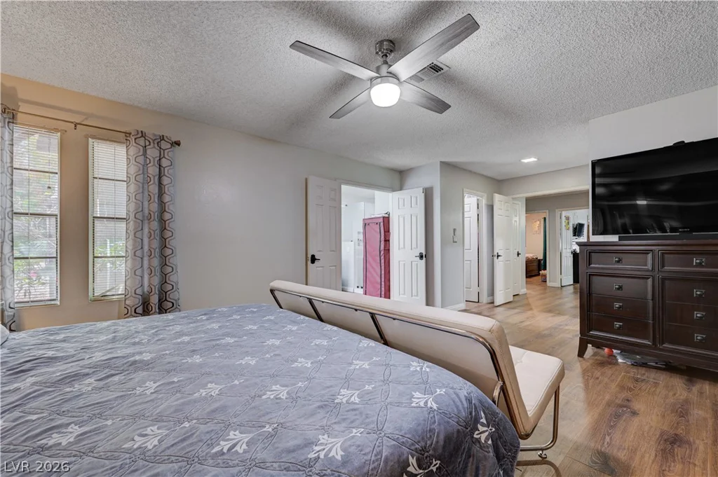 3928 Edgemoor, Las Vegas, NV 89121