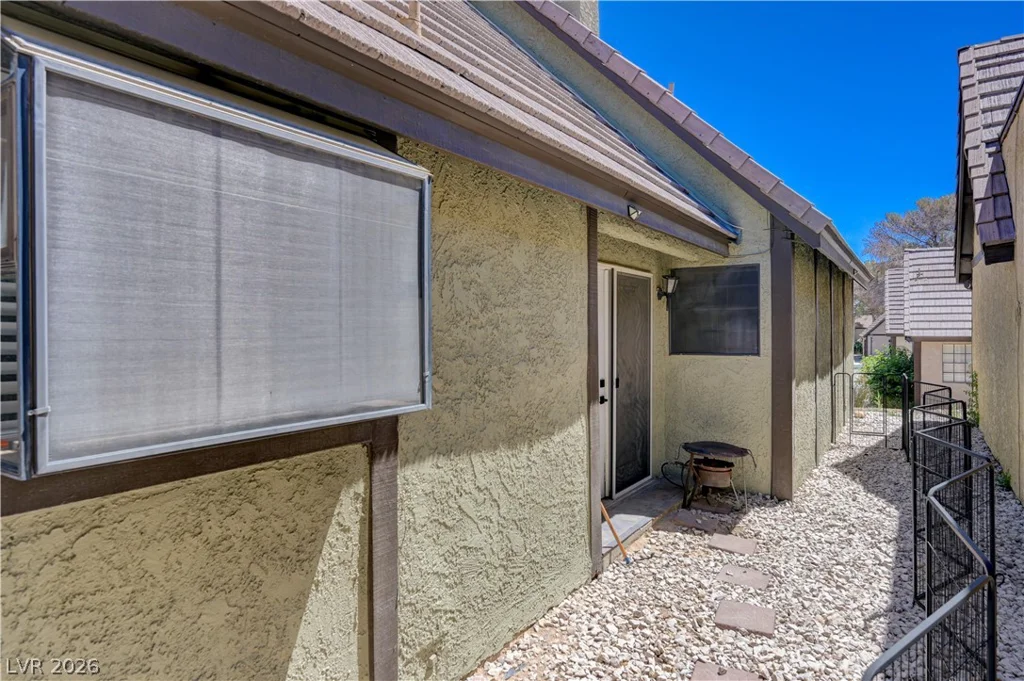 3928 Edgemoor, Las Vegas, NV 89121