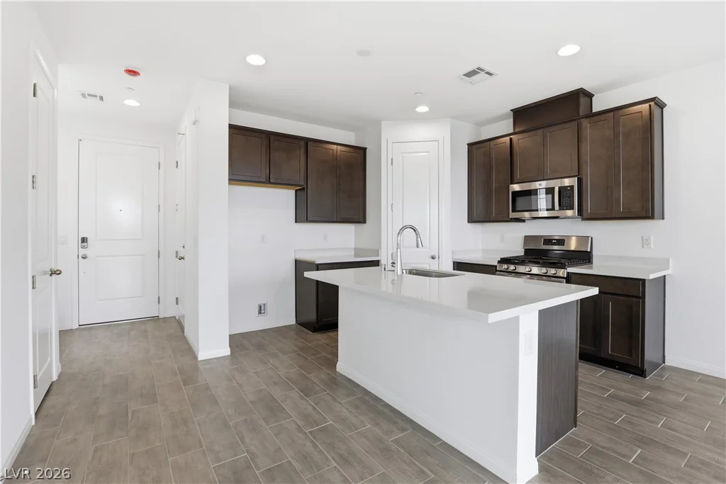 5334 Borra Hills, Las Vegas, NV 89148