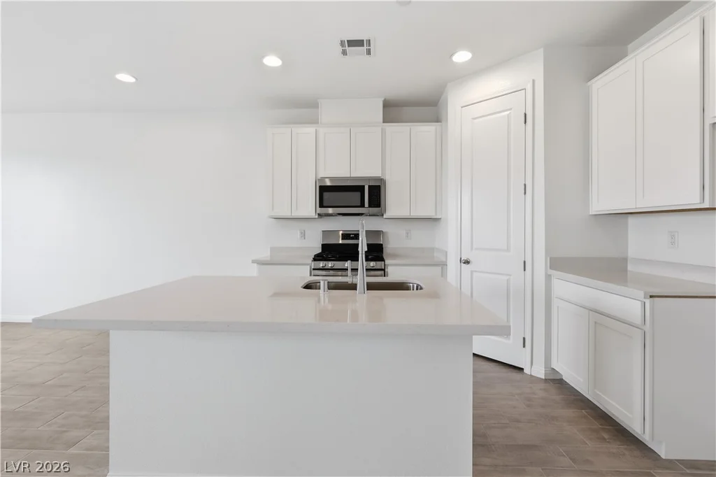 5330 Borra Hills, Las Vegas, NV 89148
