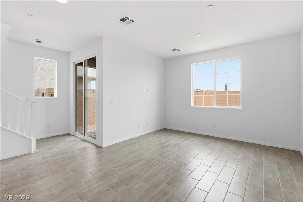 5330 Borra Hills, Las Vegas, NV 89148
