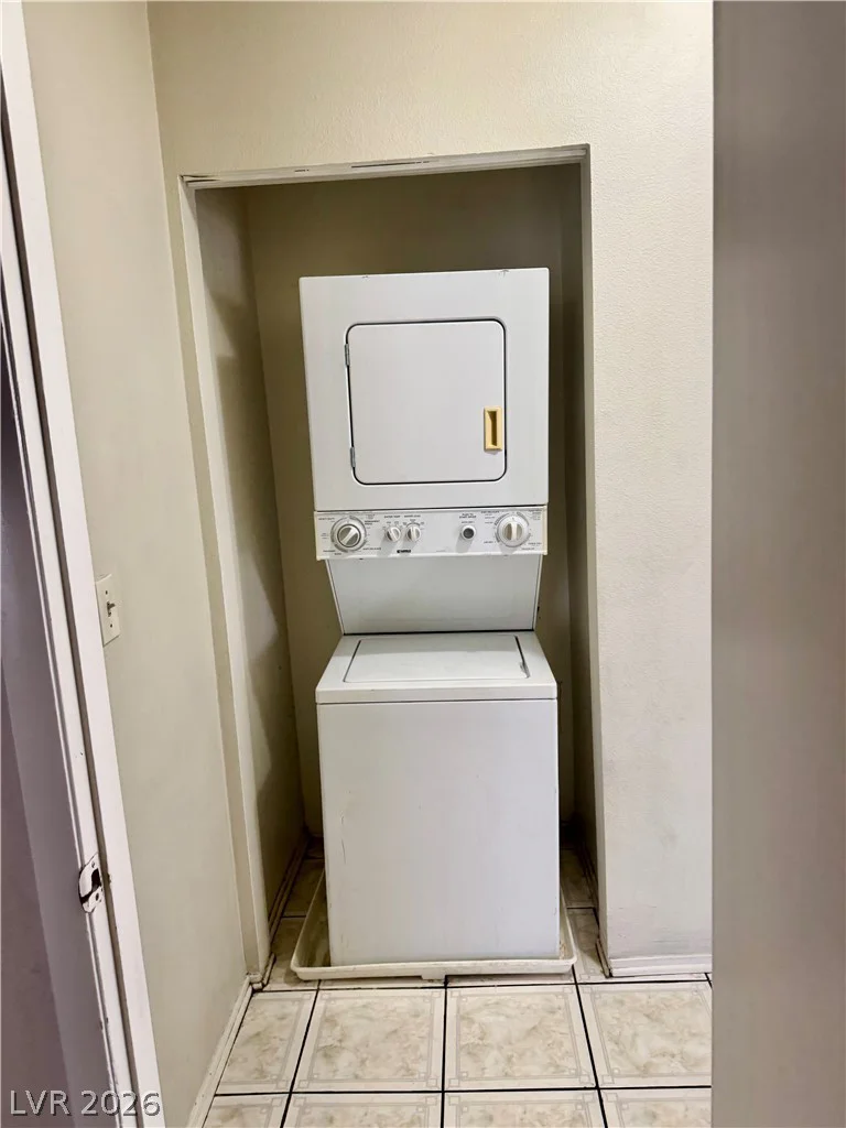 4878 Nara Vista, Las Vegas, NV 89103