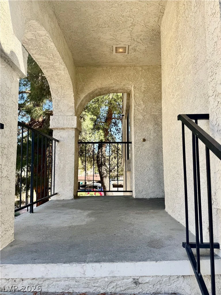 4878 Nara Vista, Las Vegas, NV 89103