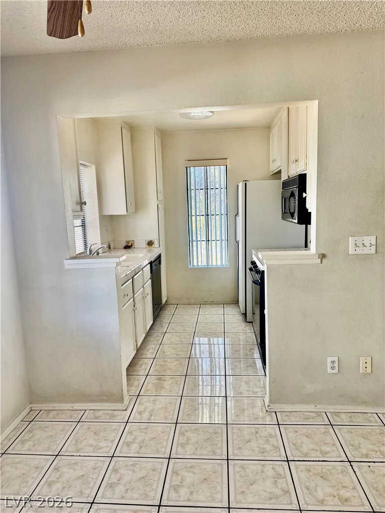 4878 Nara Vista, Las Vegas, NV 89103